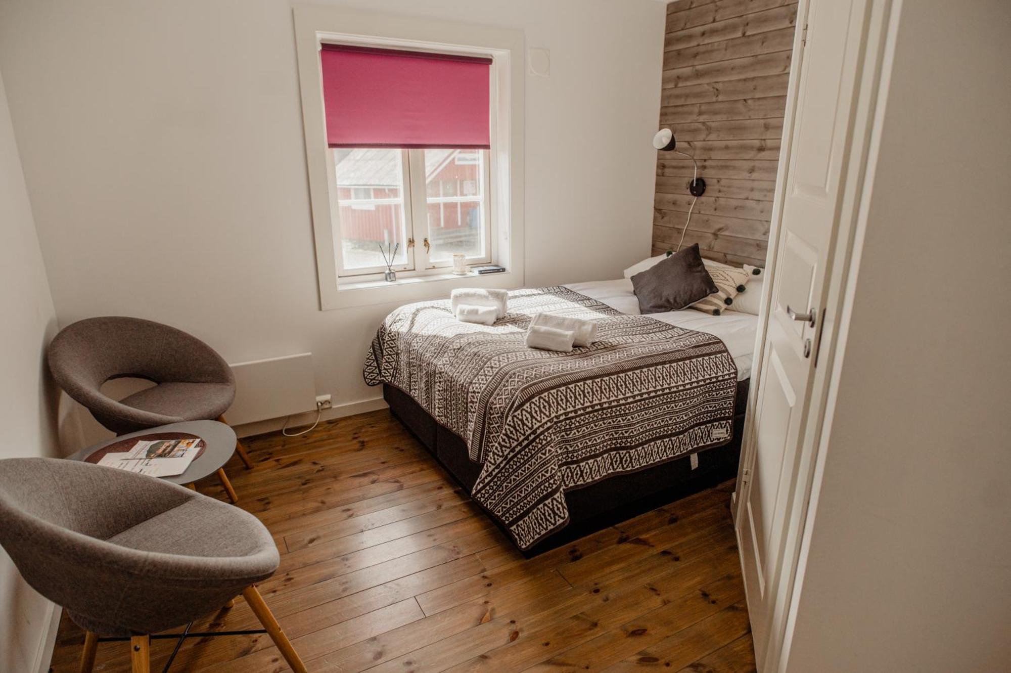 Kraemmervika Havn Ballstad Room photo