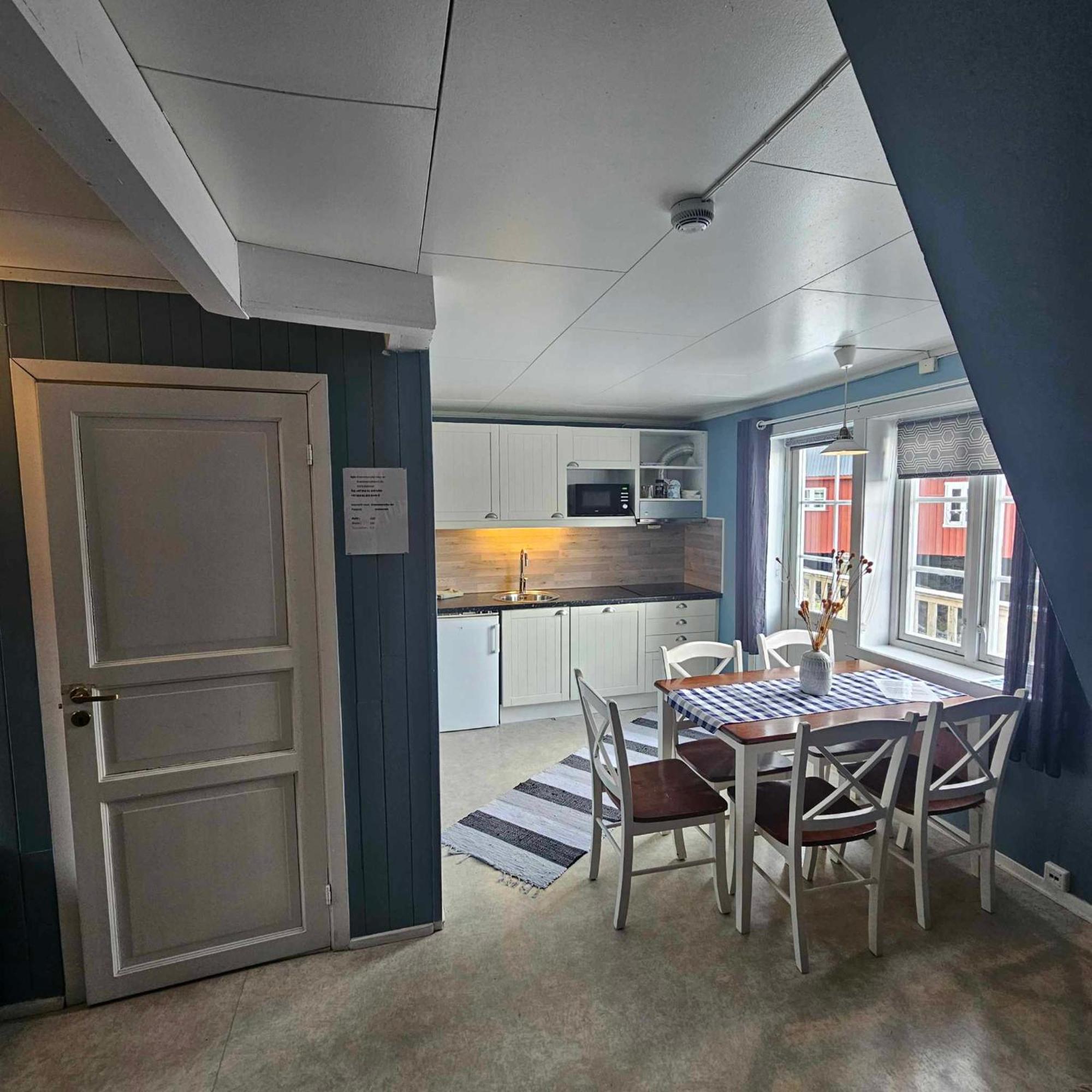 Kraemmervika Havn Ballstad Room photo